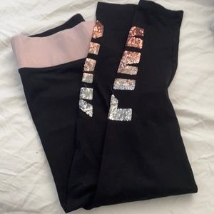 PINK V.S leggings